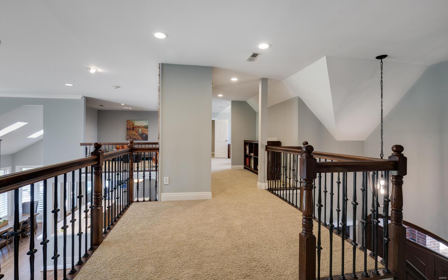 Town & Country Manor - Residential