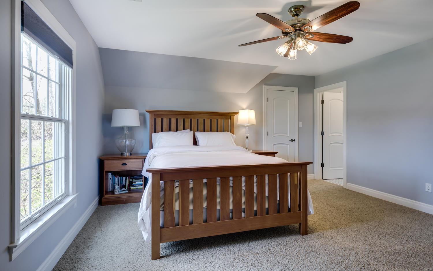 Town & Country Manor - Residential