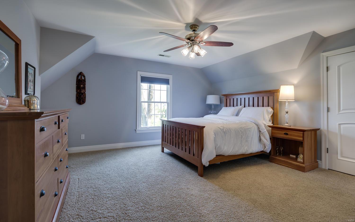 Town & Country Manor - Residential