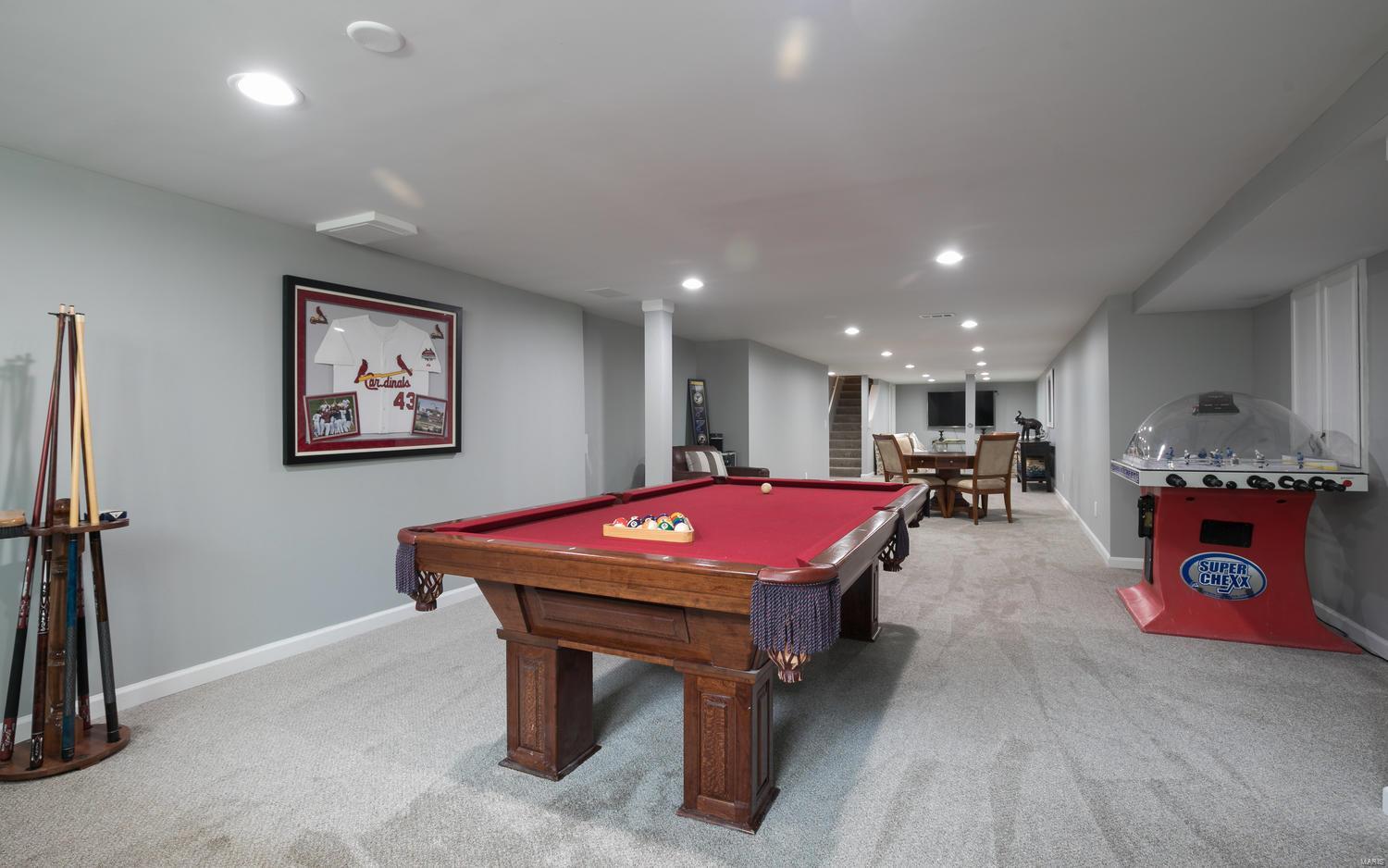 Town & Country Manor - Residential