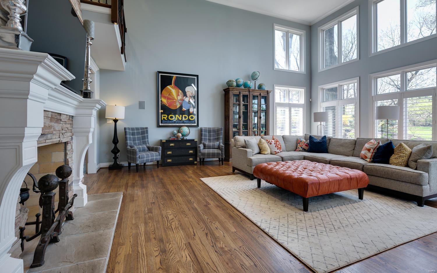 Town & Country Manor - Residential