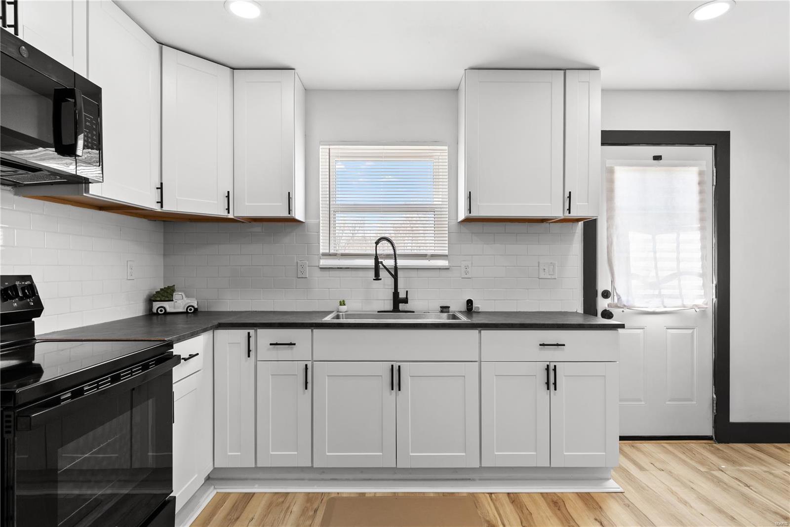 Kerland Terrace - Residential