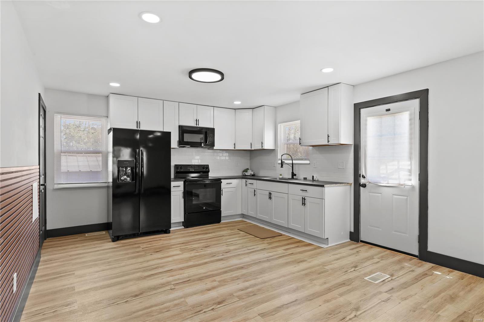 Kerland Terrace - Residential