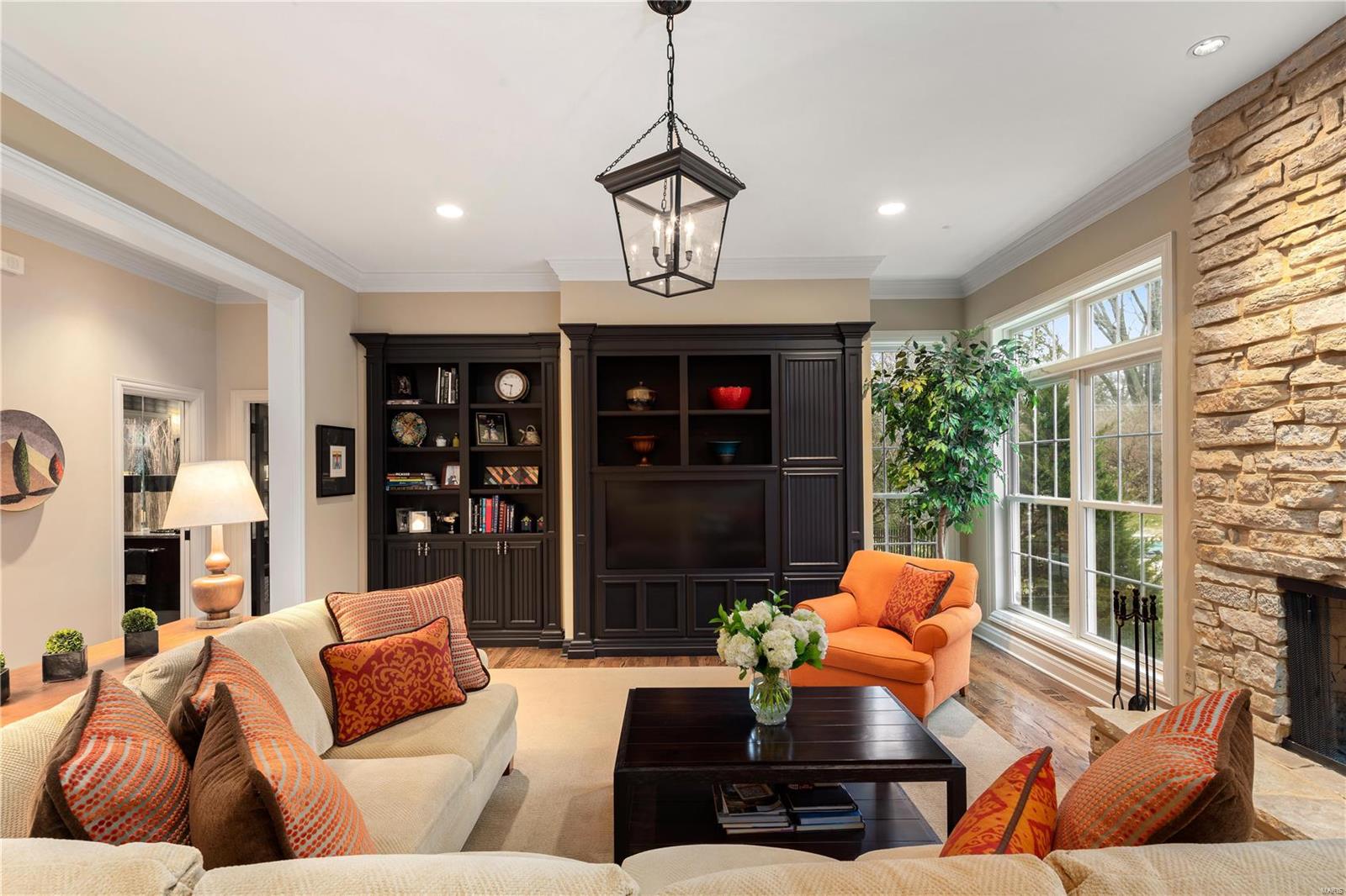 Lynnbrook - Residential