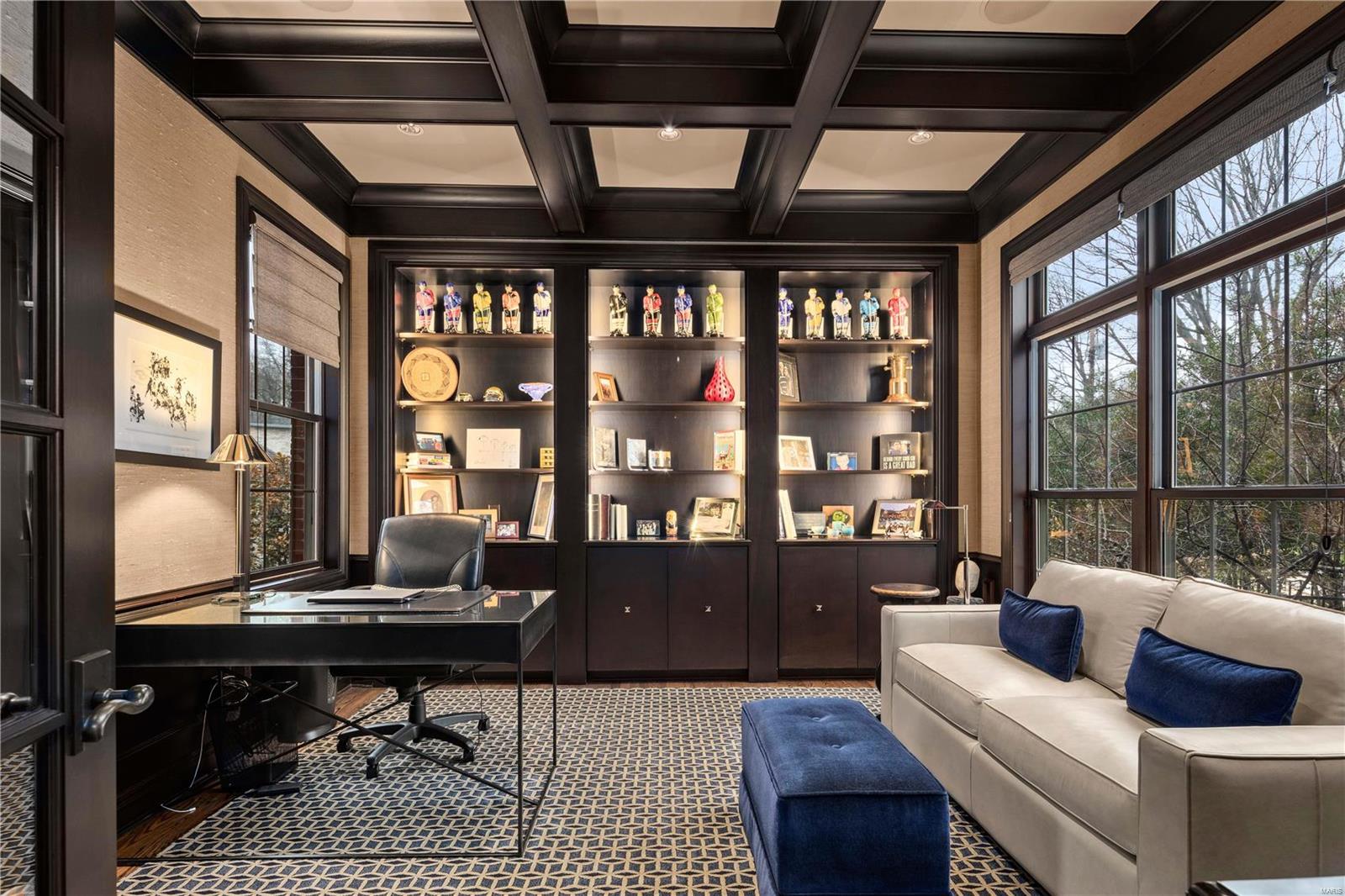 Lynnbrook - Residential