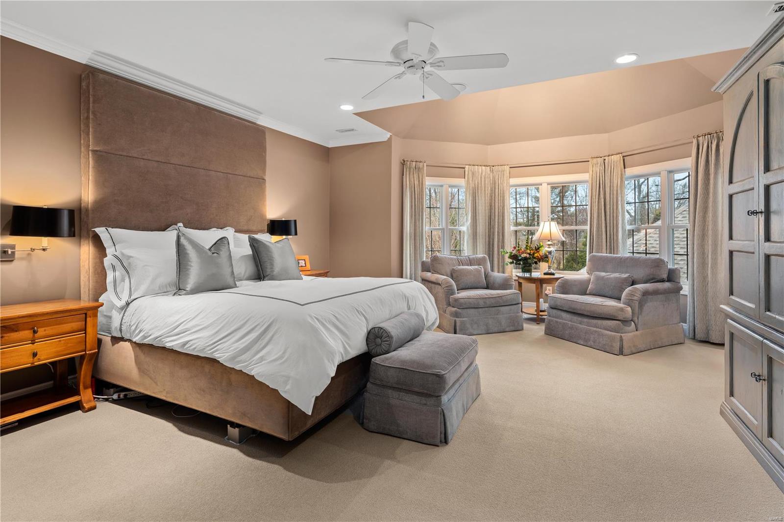 Lynnbrook - Residential