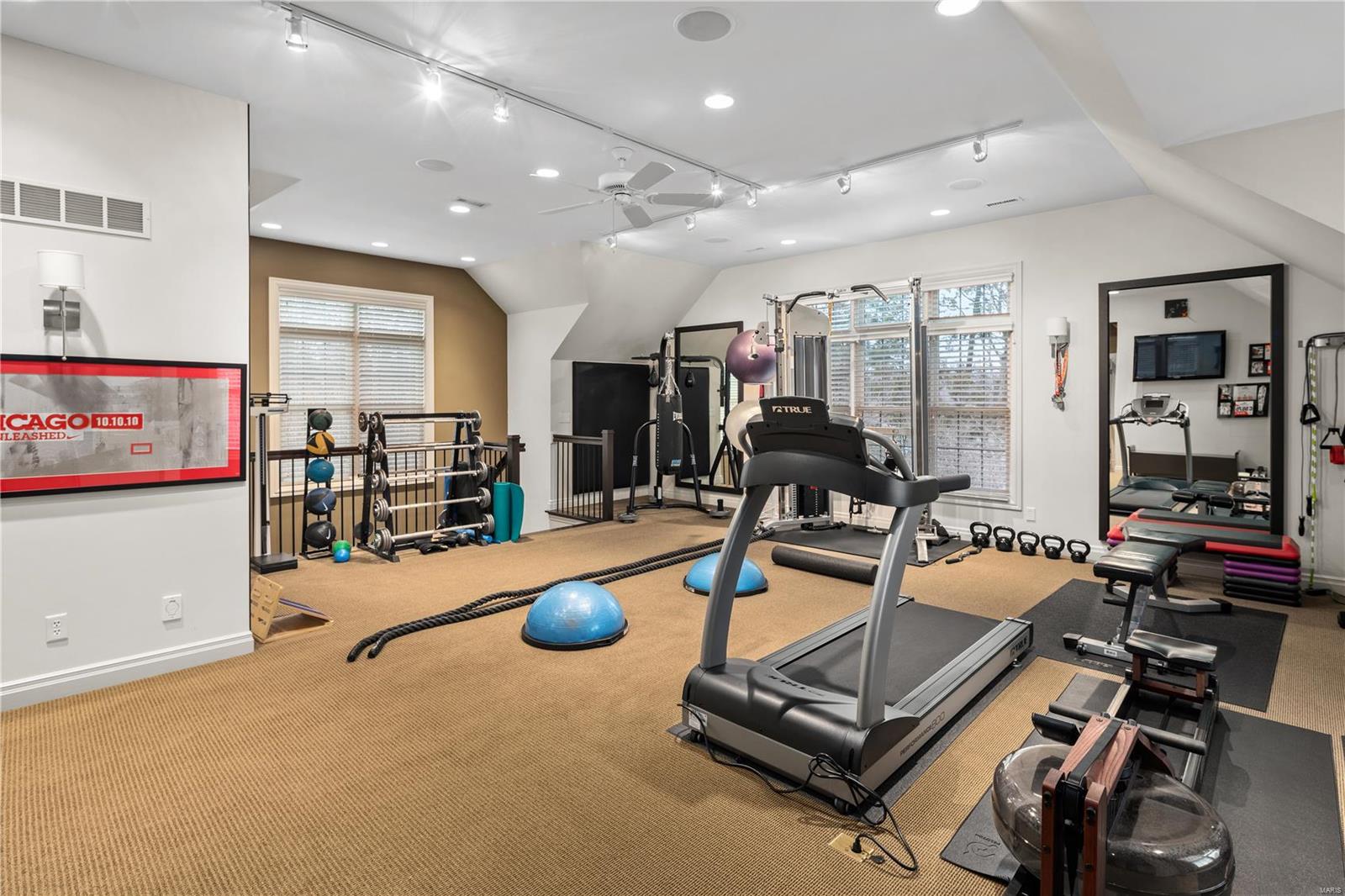 Lynnbrook - Residential