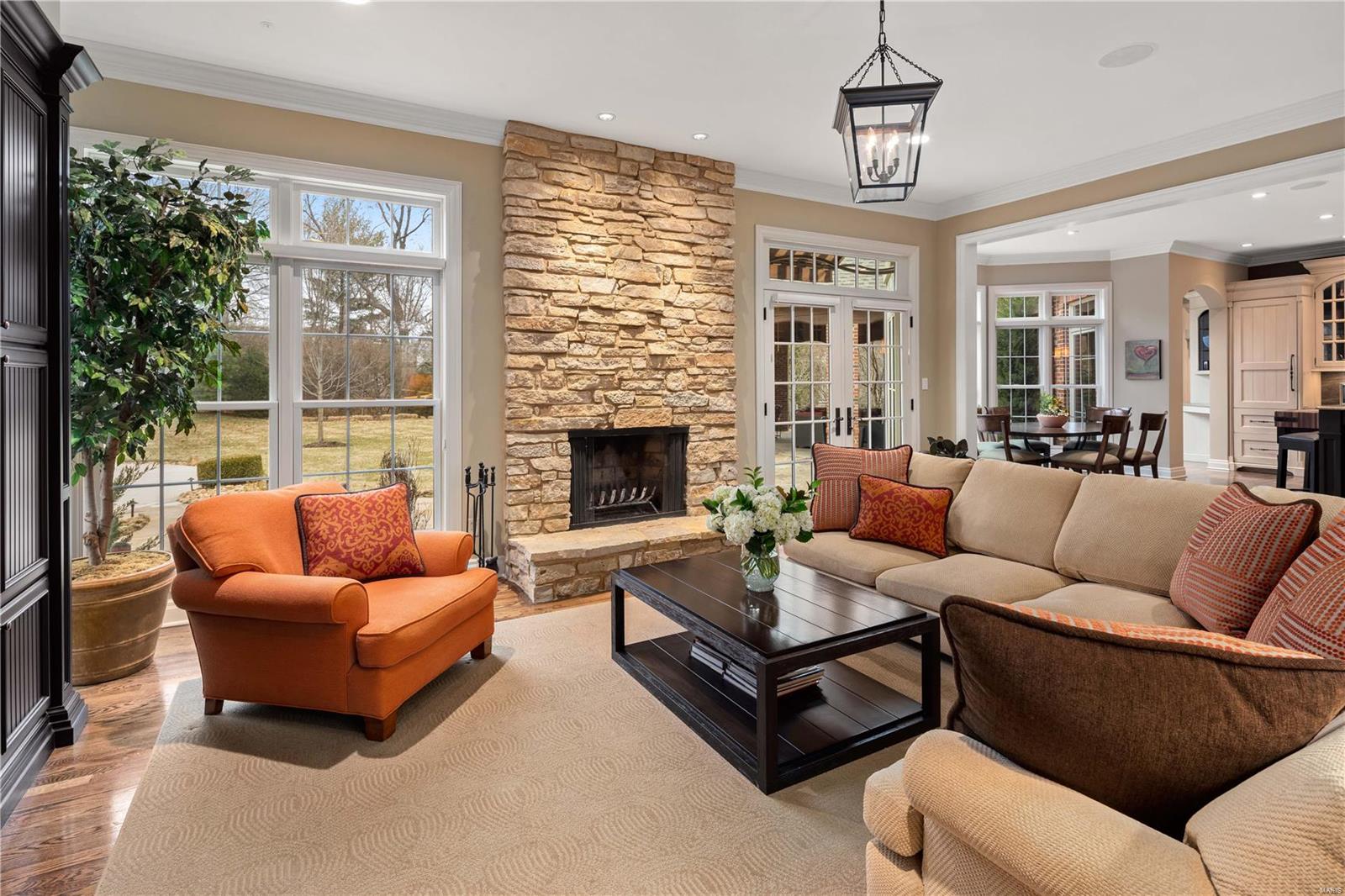 Lynnbrook - Residential