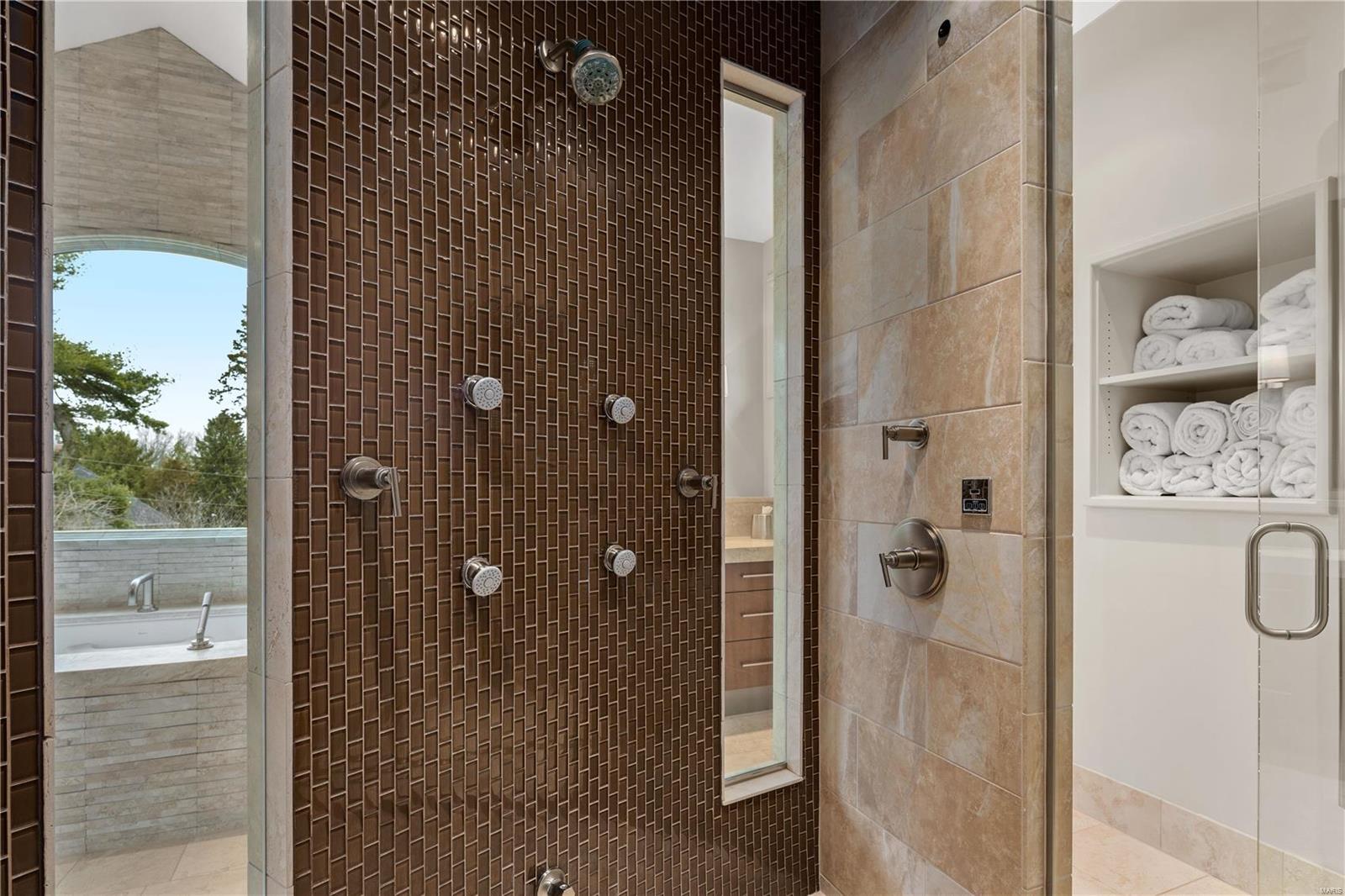 Lynnbrook - Residential