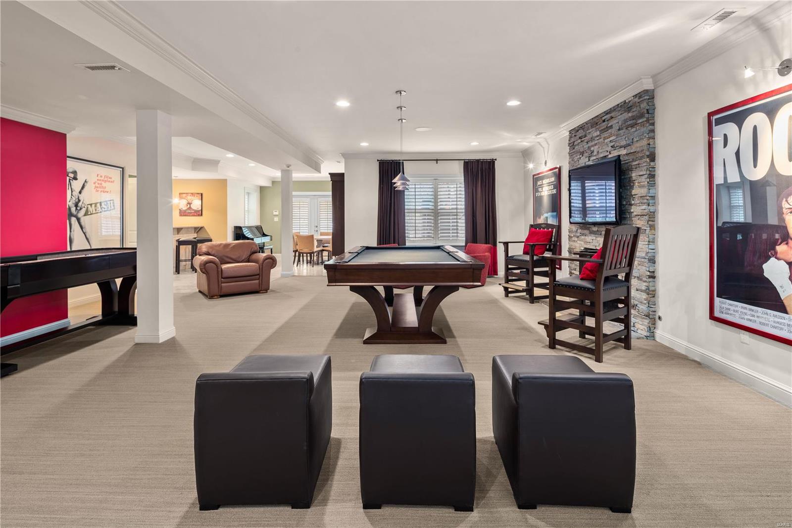 Lynnbrook - Residential