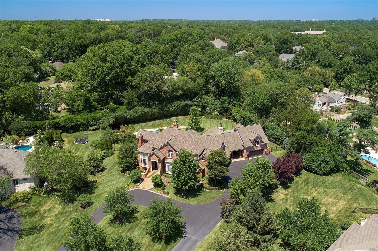 Lynnbrook - Residential