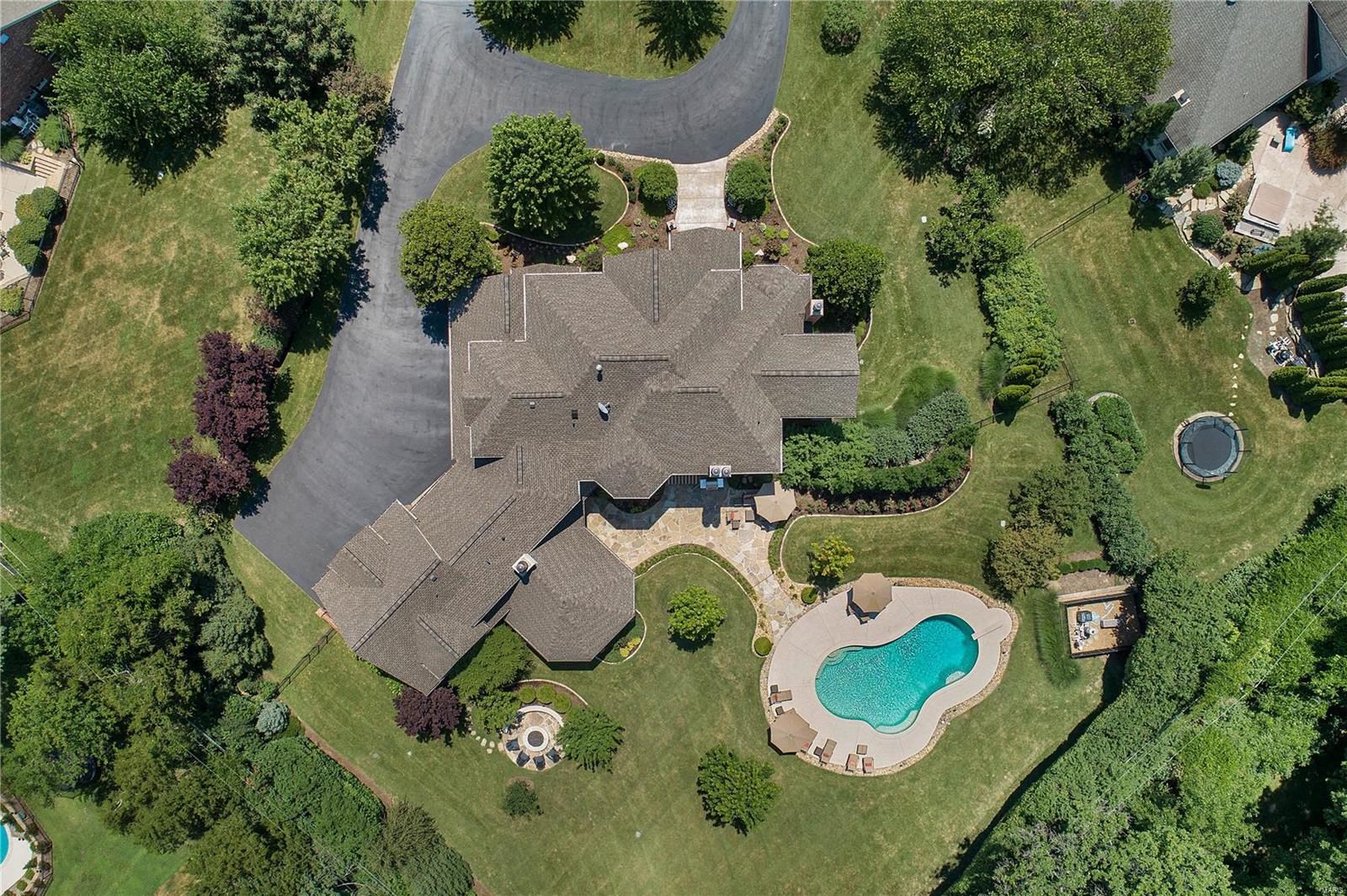 Lynnbrook - Residential