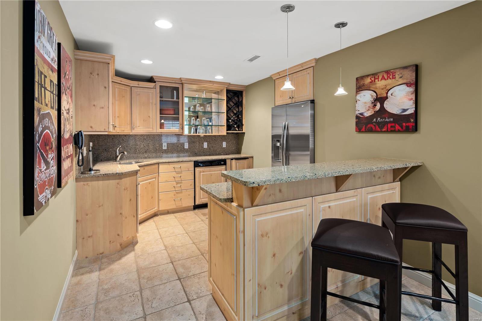 Lynnbrook - Residential