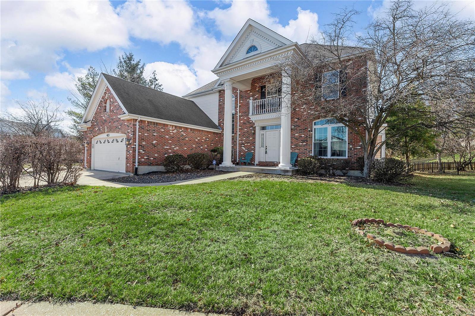 423 Castle Pines Ct
