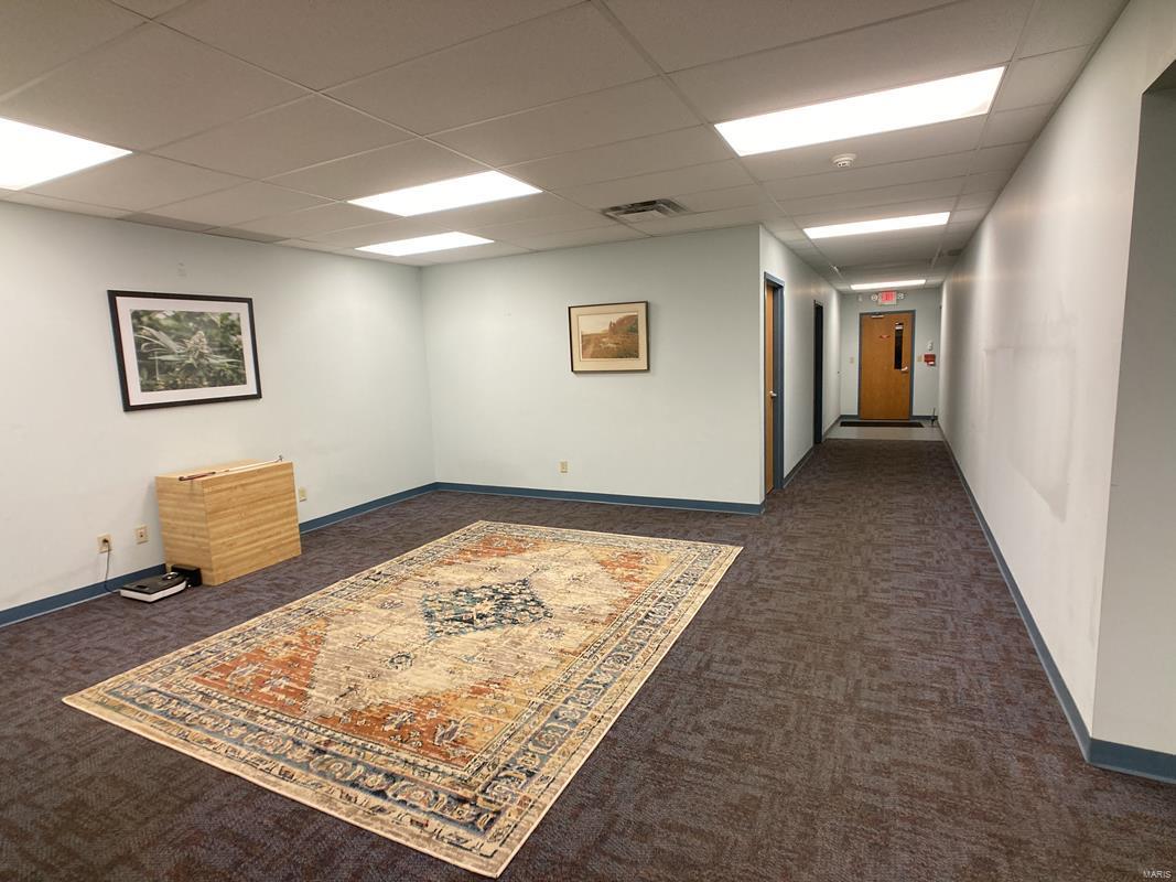 St Louis - Commercial Sale