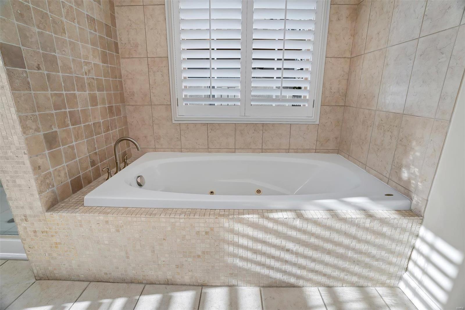 Section 6-44-6 Bdy Adj Aka Kirkwoods - Residential