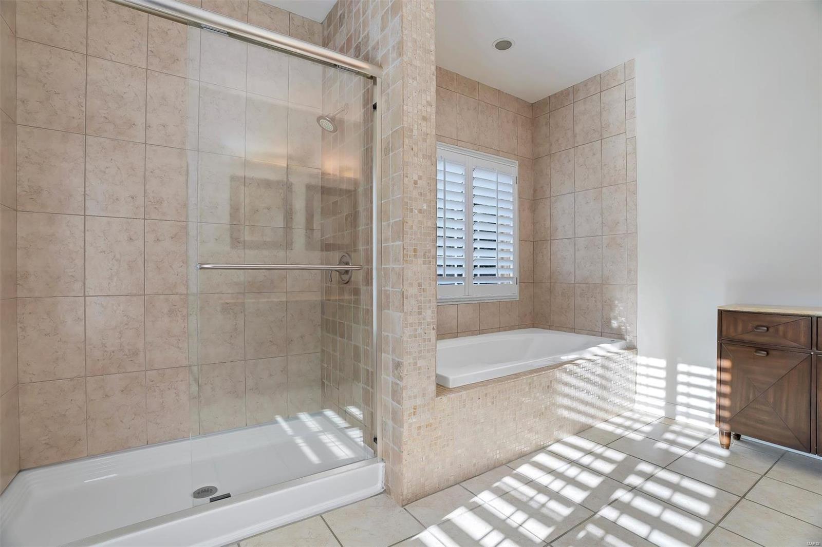 Section 6-44-6 Bdy Adj Aka Kirkwoods - Residential