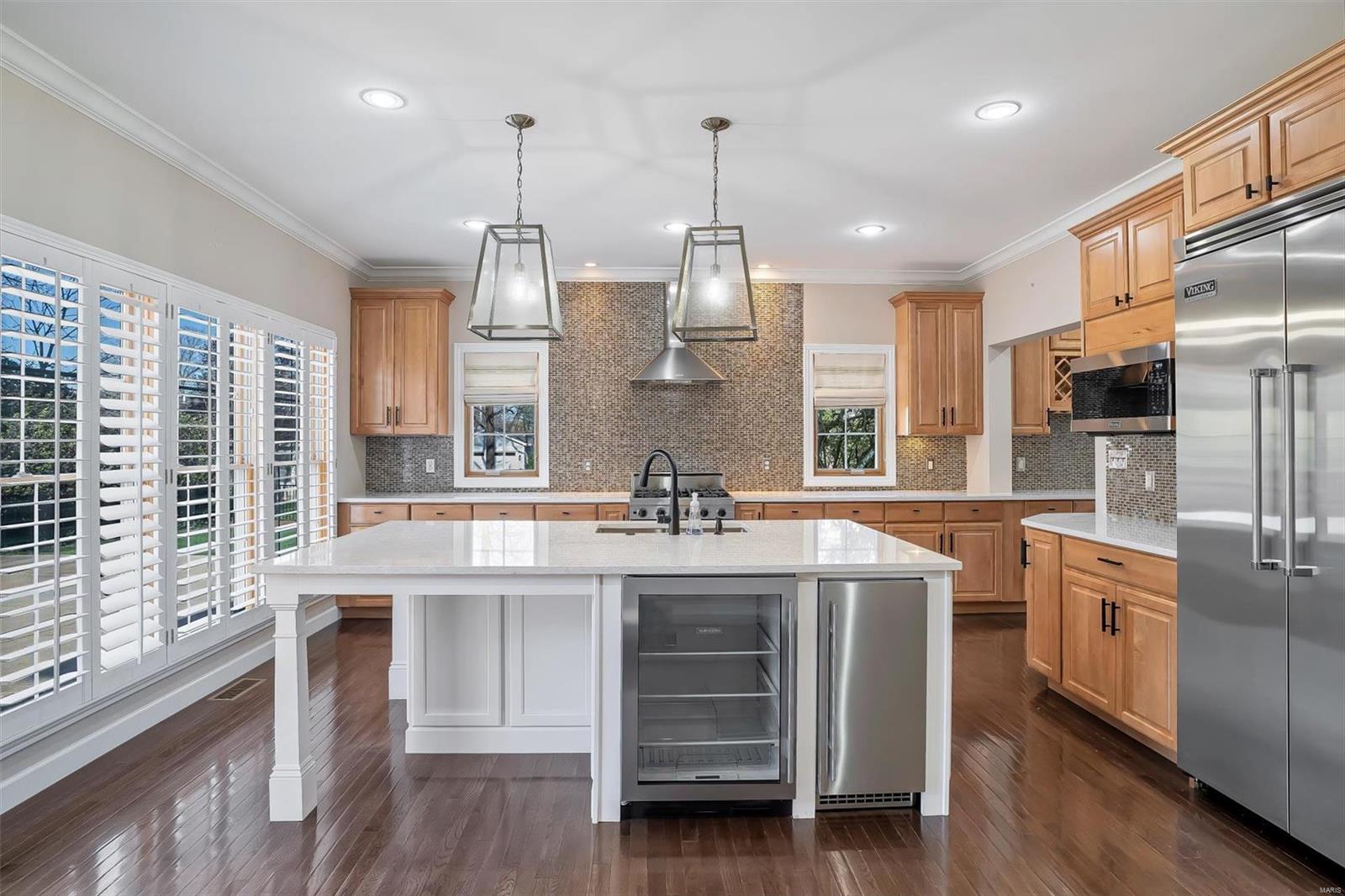 Section 6-44-6 Bdy Adj Aka Kirkwoods - Residential