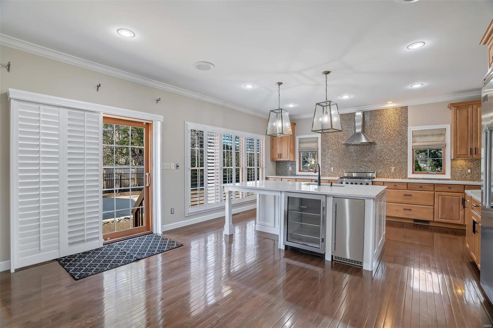 Section 6-44-6 Bdy Adj Aka Kirkwoods - Residential