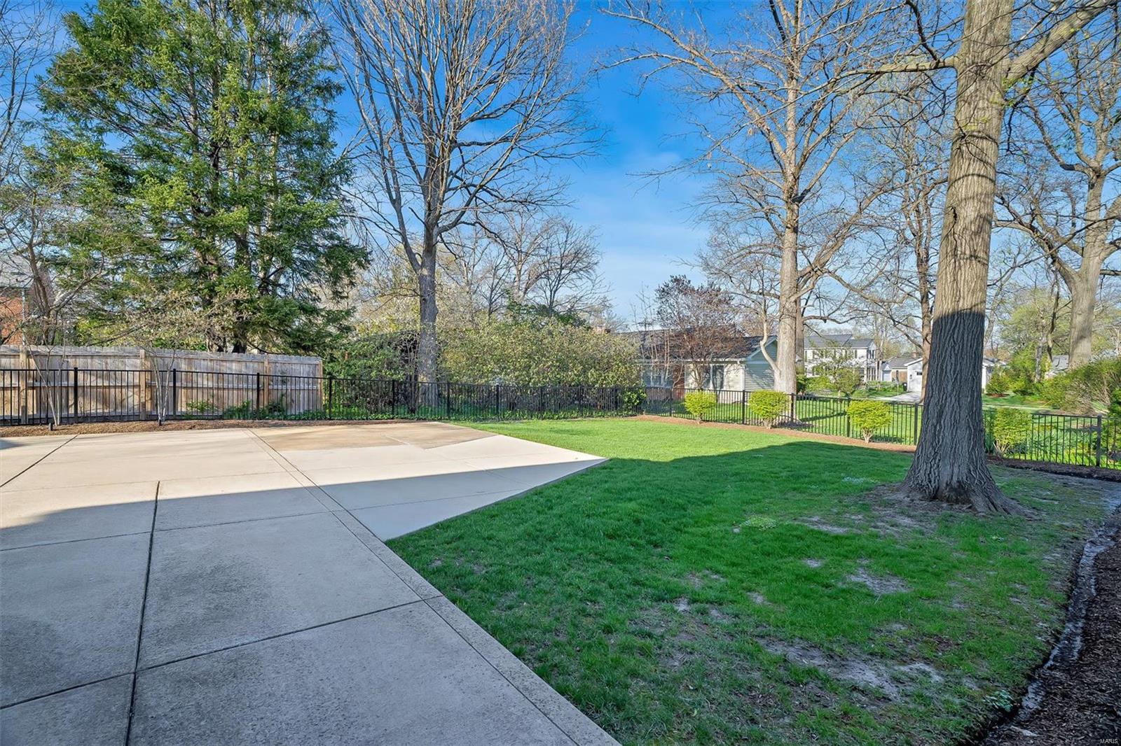 Section 6-44-6 Bdy Adj Aka Kirkwoods - Residential