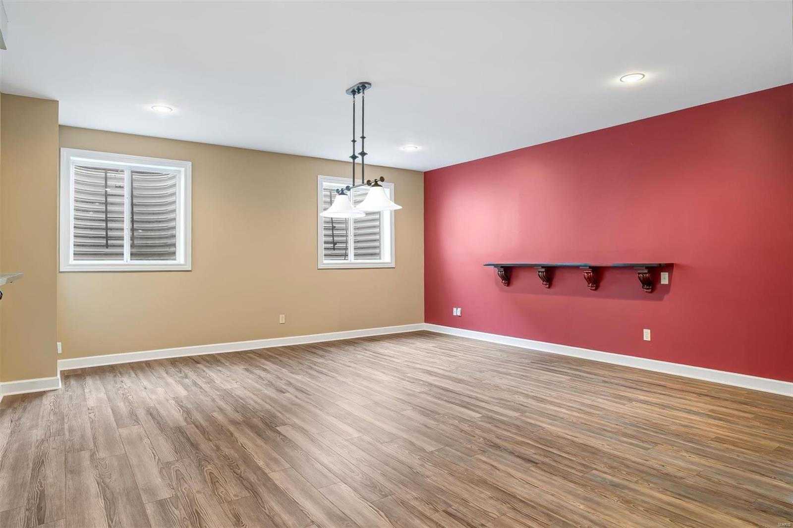 Section 6-44-6 Bdy Adj Aka Kirkwoods - Residential