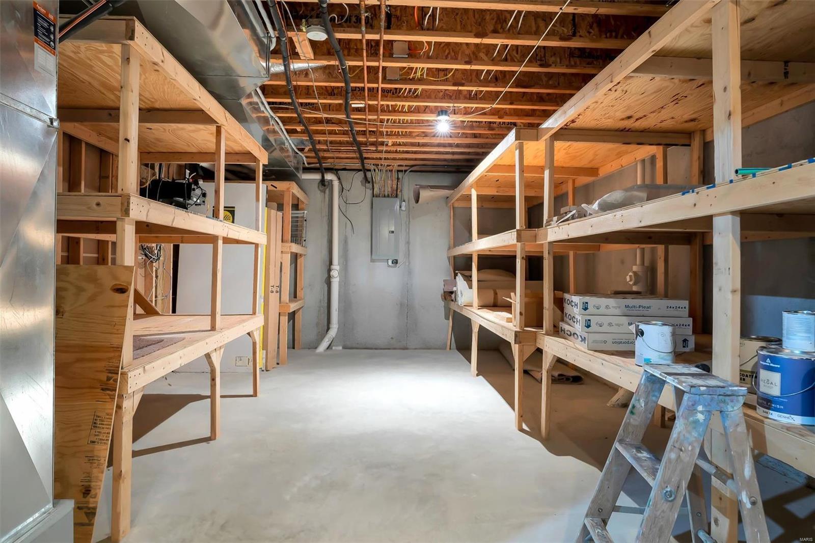 Section 6-44-6 Bdy Adj Aka Kirkwoods - Residential