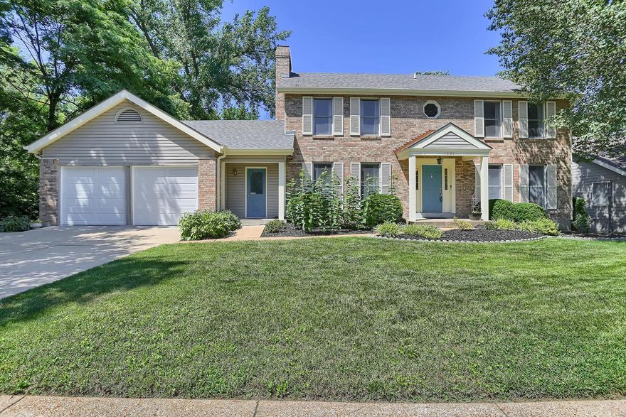 Welcome to this wonderful updated home located in the desirable Ridgemont Subdivision! Home features beautiful hardwood floors, fireplace, bright open floor plan, family, living and dining room, crown molding, main floor laundry and more! Kitchen features 42" custom cabinetry, granite counters, stainless appliances, center island, large open space. Master suite is vaulted and offers separate shower, garden tub, double vanity and walk in closet, its a retreat!  French doors open to a composite deck offering a private setting that backs to trees making this a prime spot for outdoor entertaining and grilling. You won't want to miss this one! Oversize two car garage and full walk out basement. Located close to parks, shopping, highway access, and award winning Parkway Schools! Additional Rooms: Mud Room