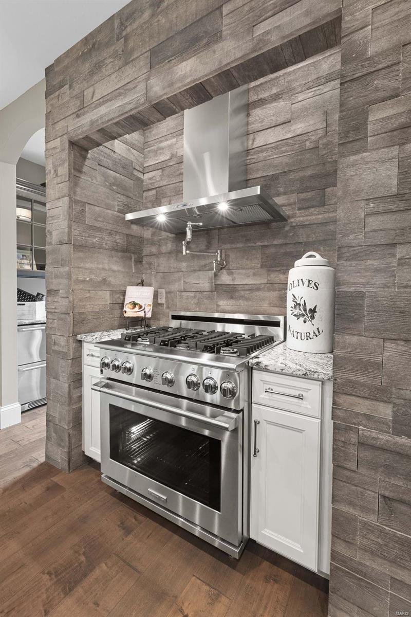 Westleigh #1 - Residential