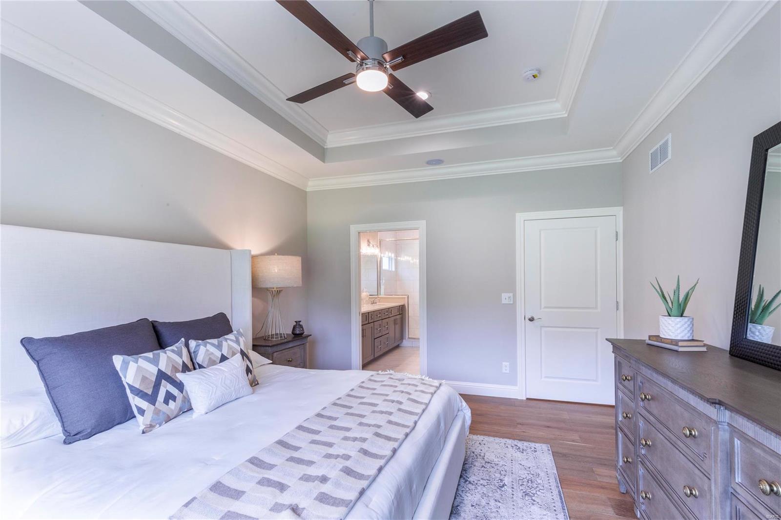 Manhattan Heights - Residential