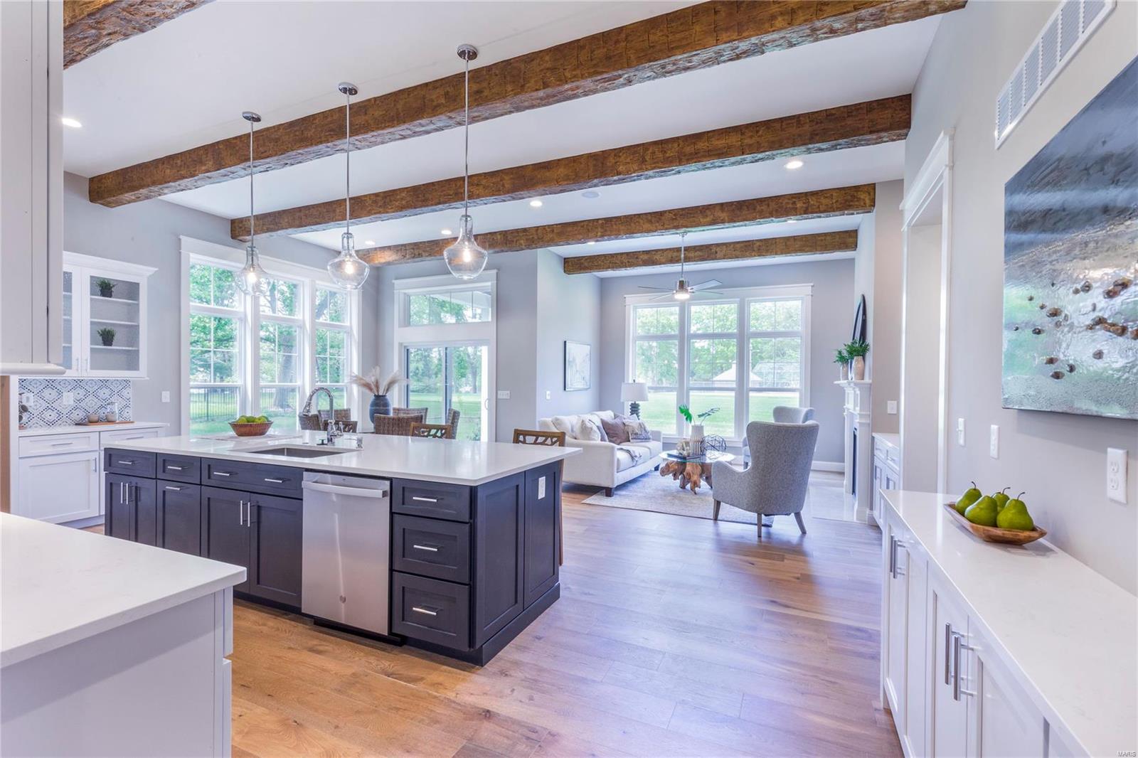 Manhattan Heights - Residential