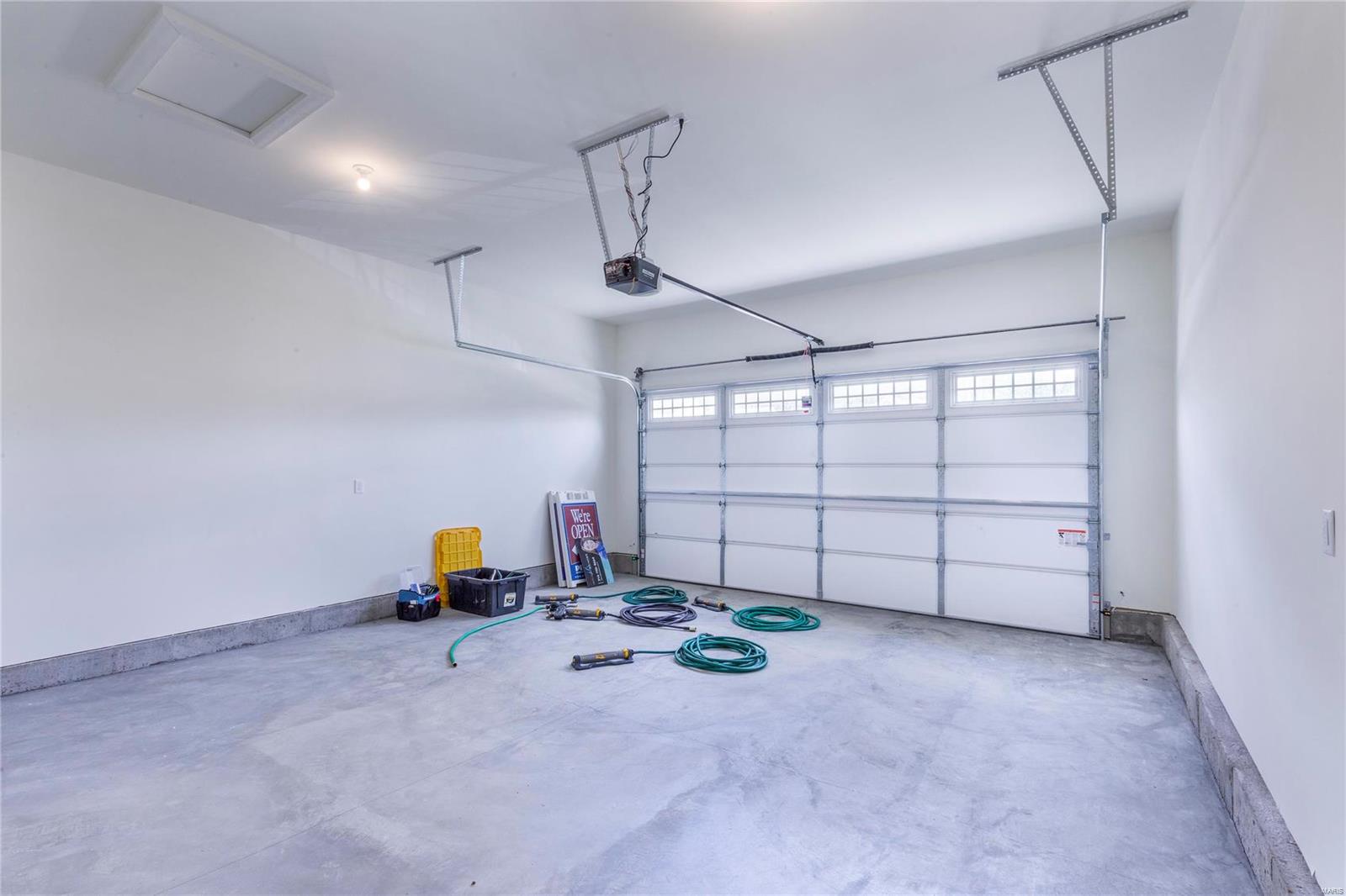 Manhattan Heights - Residential