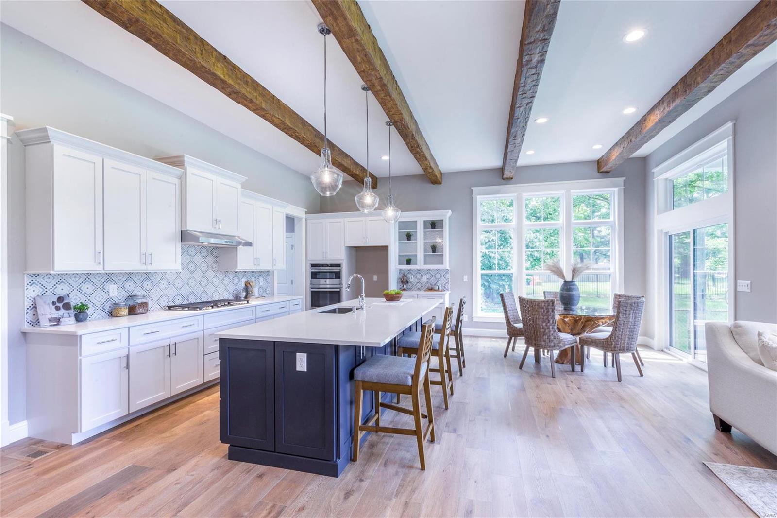 Manhattan Heights - Residential