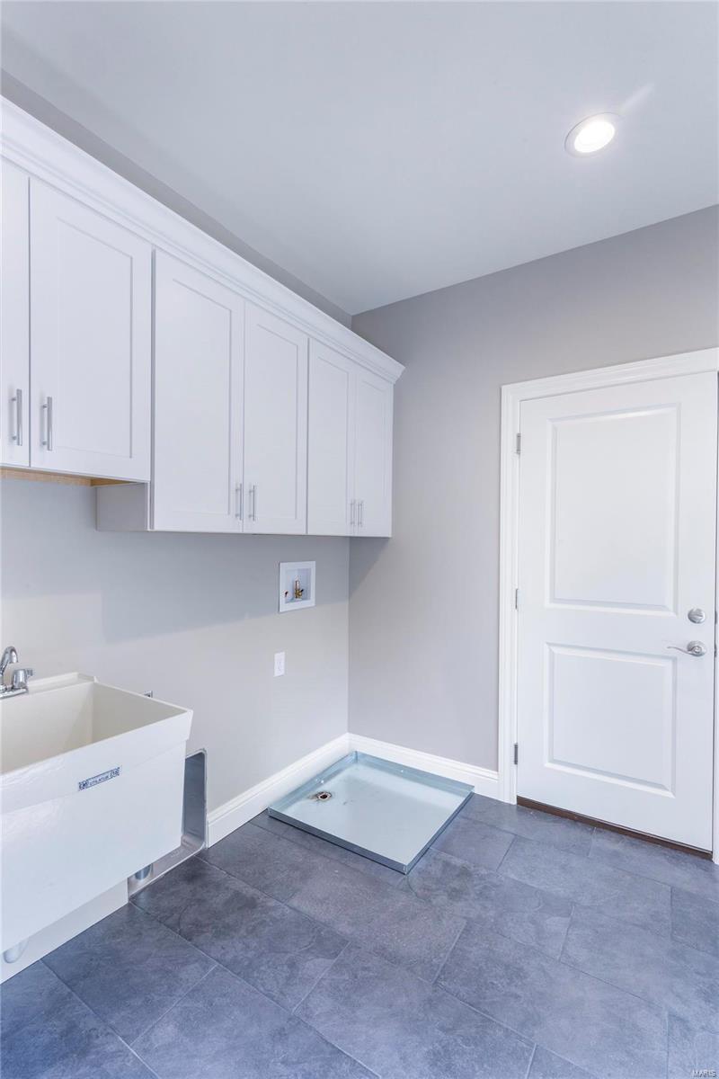 Manhattan Heights - Residential