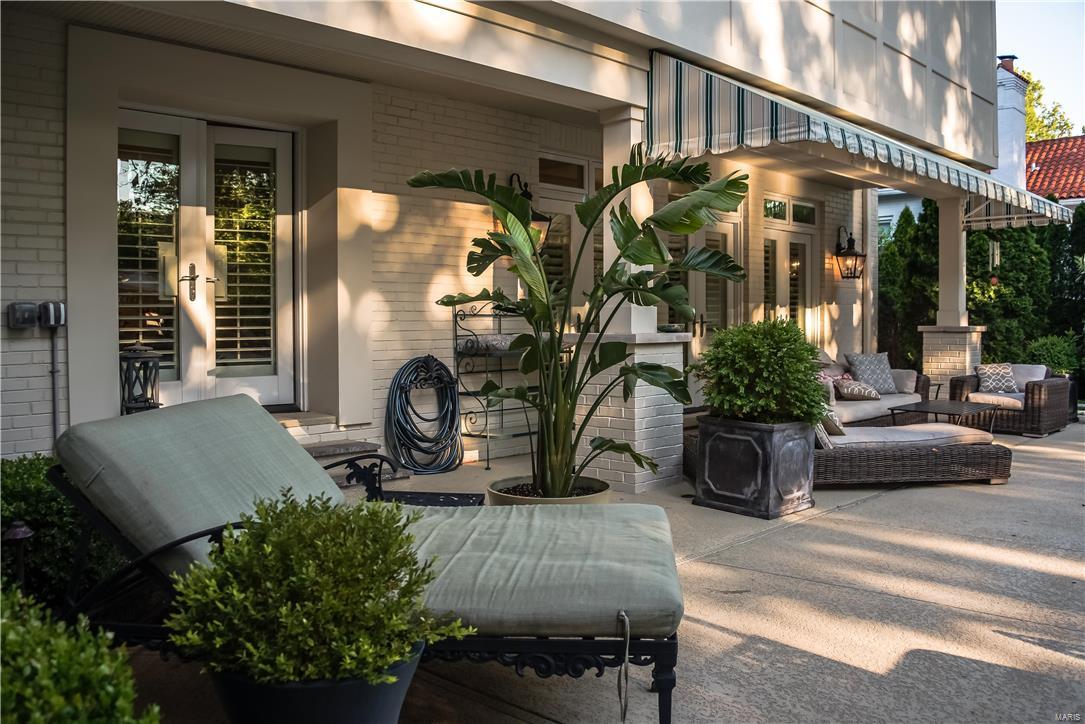 La Hacienda - Residential