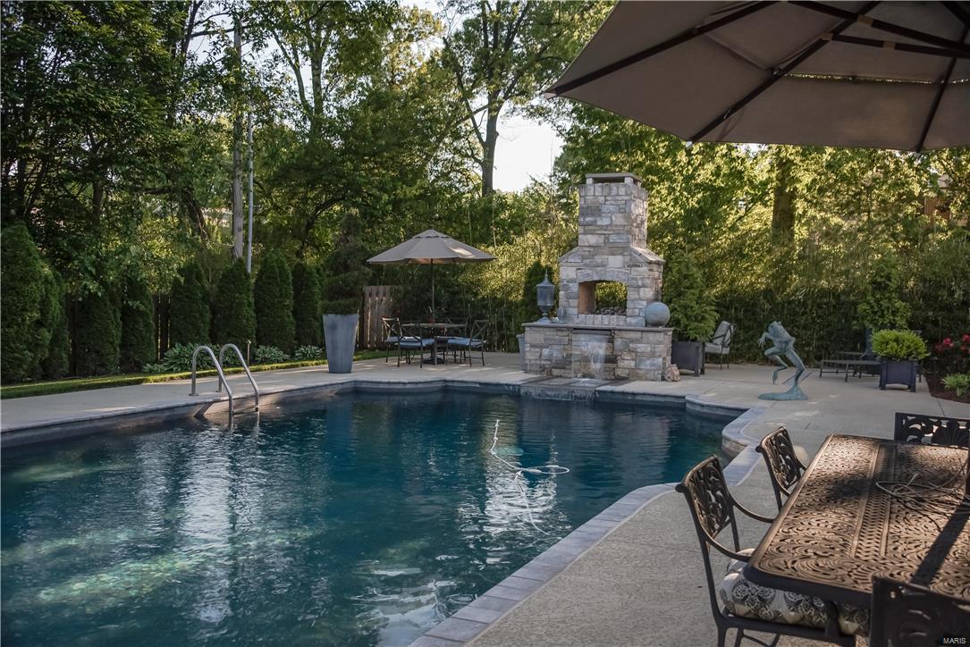 La Hacienda - Residential