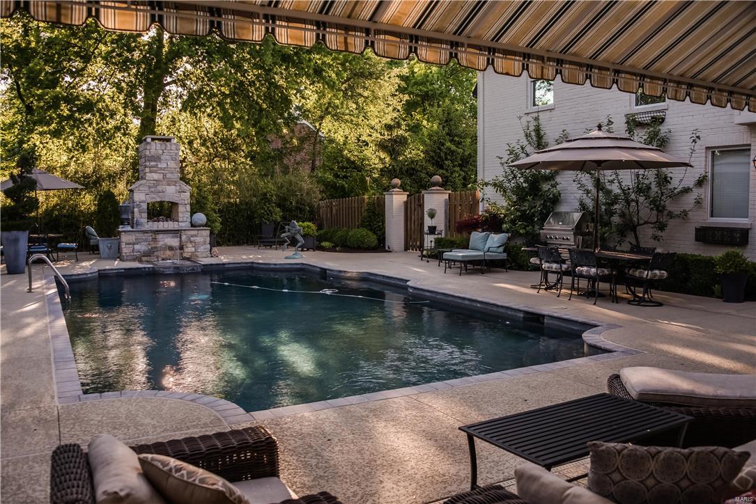 La Hacienda - Residential