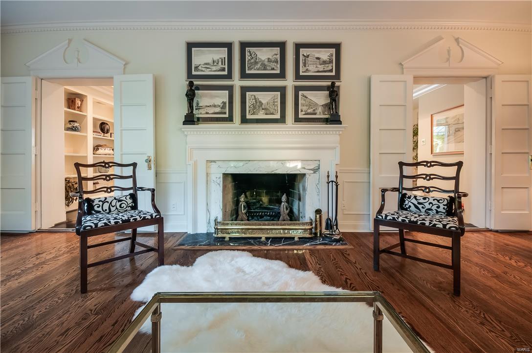 La Hacienda - Residential