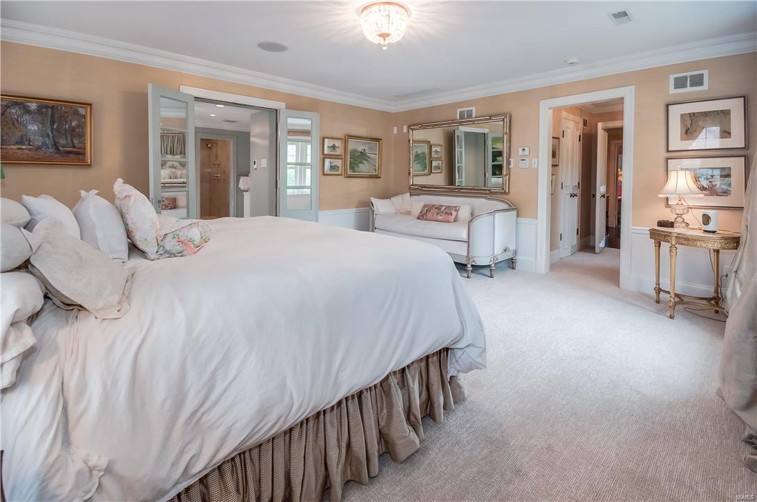 La Hacienda - Residential