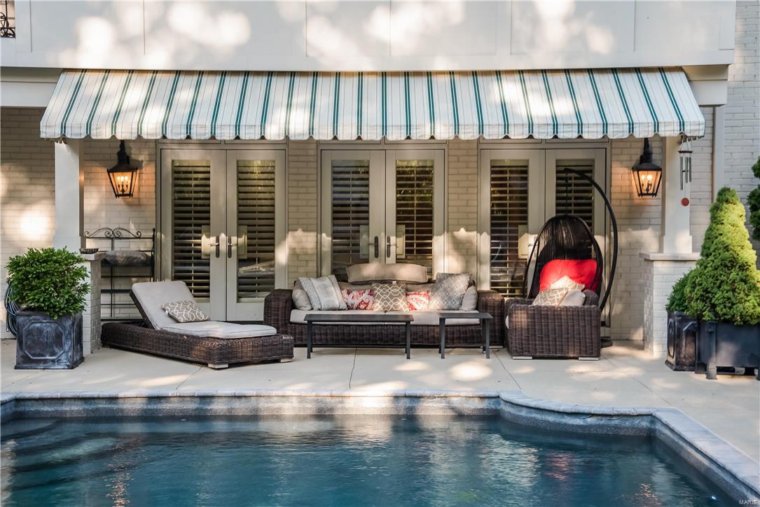 La Hacienda - Residential