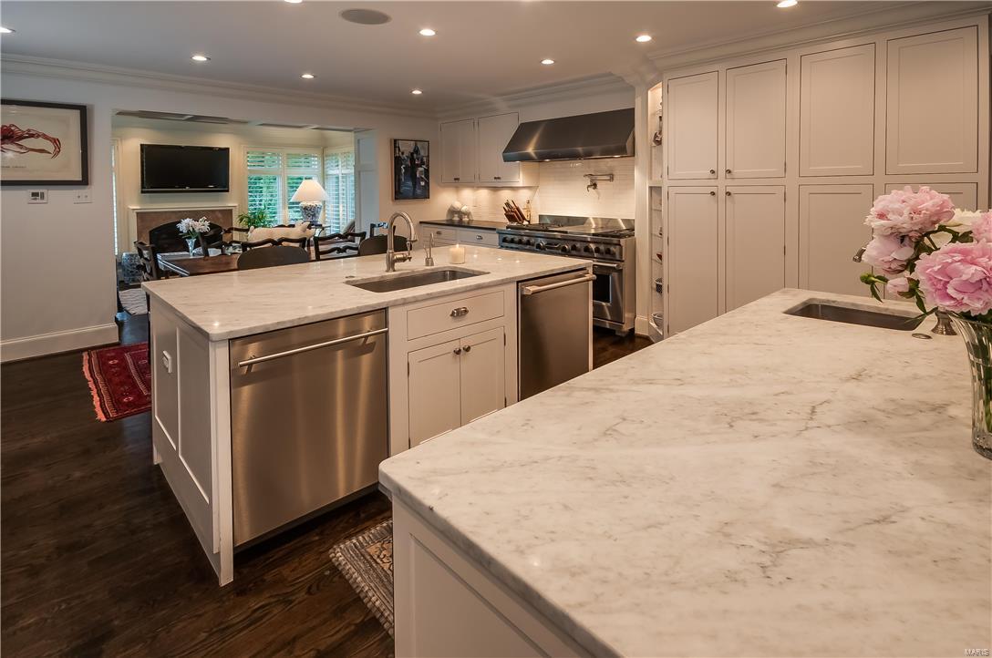 La Hacienda - Residential