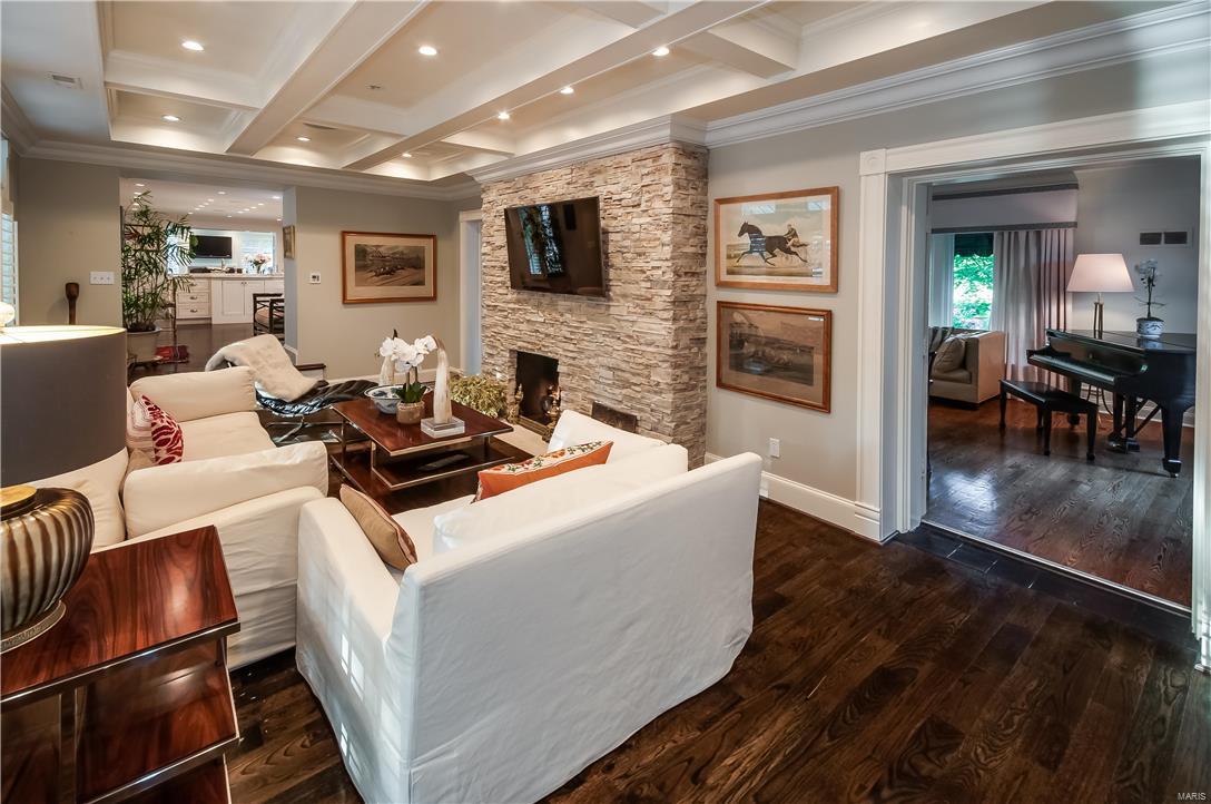 La Hacienda - Residential