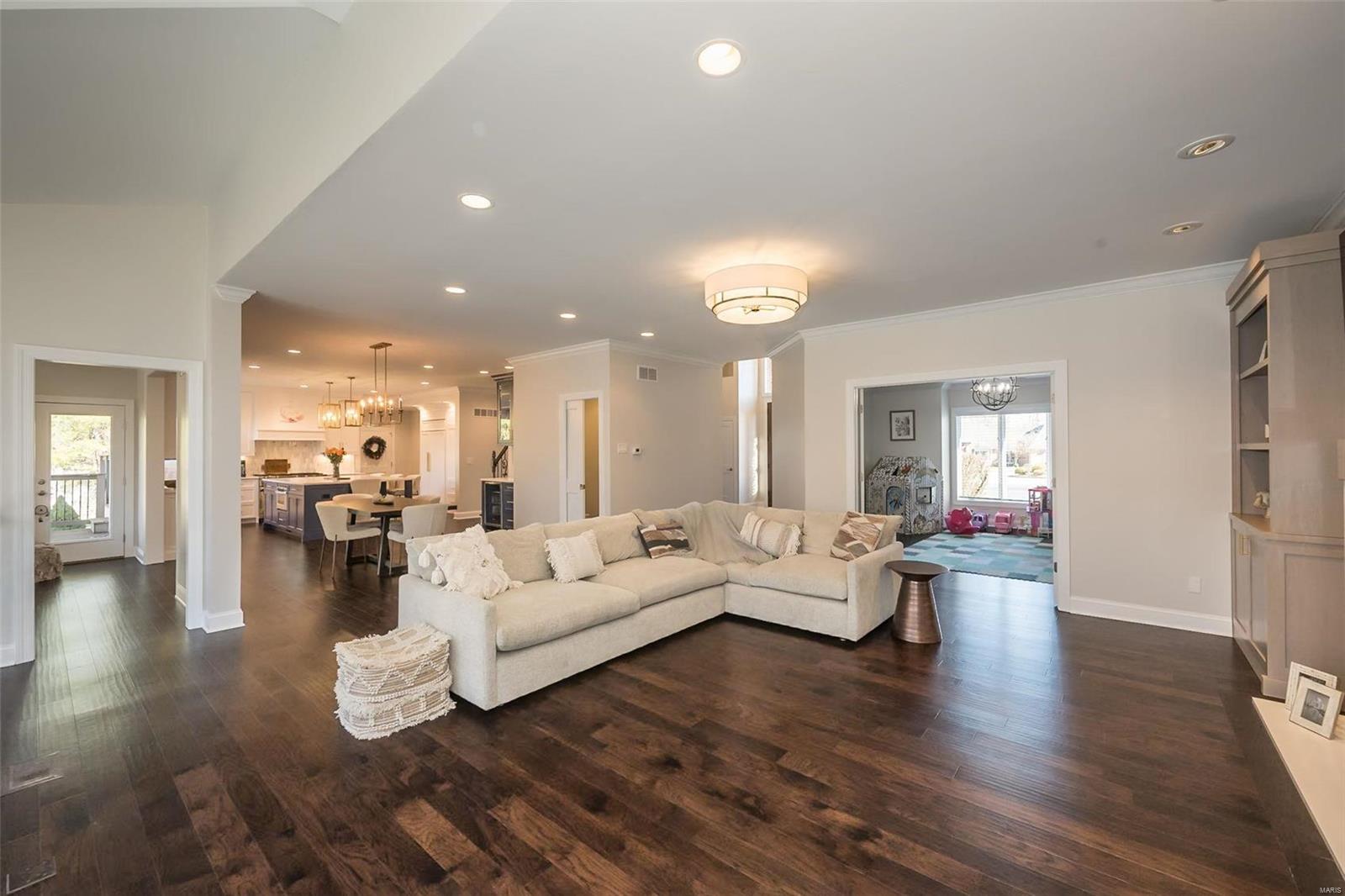 Kehrswood - Residential