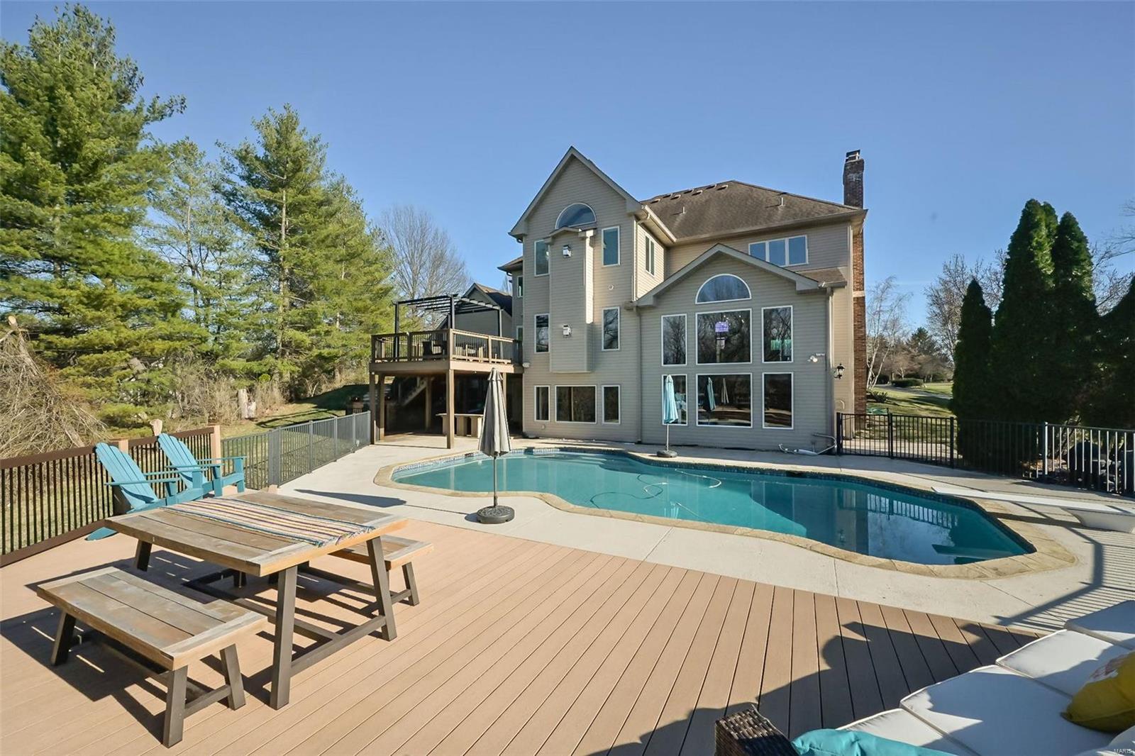 Kehrswood - Residential