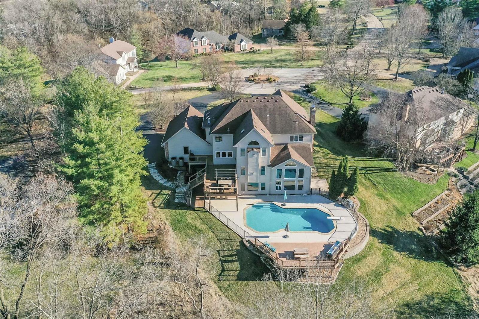 Kehrswood - Residential