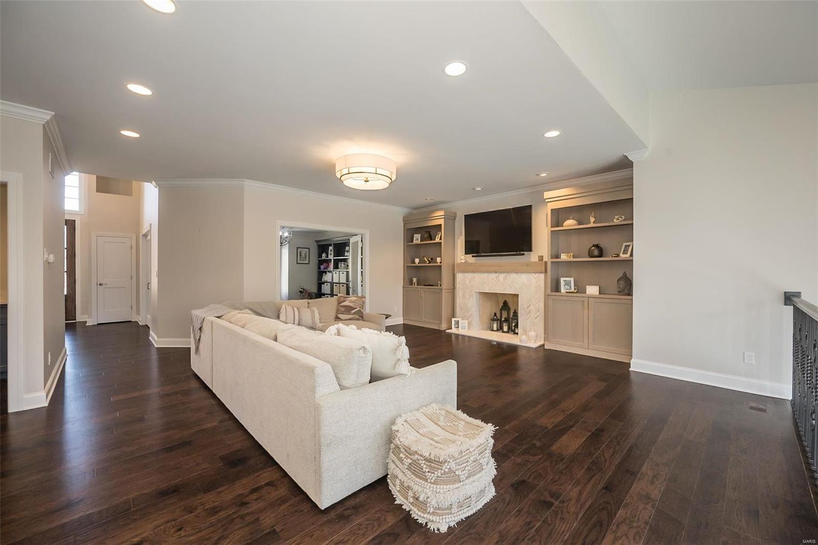 Kehrswood - Residential