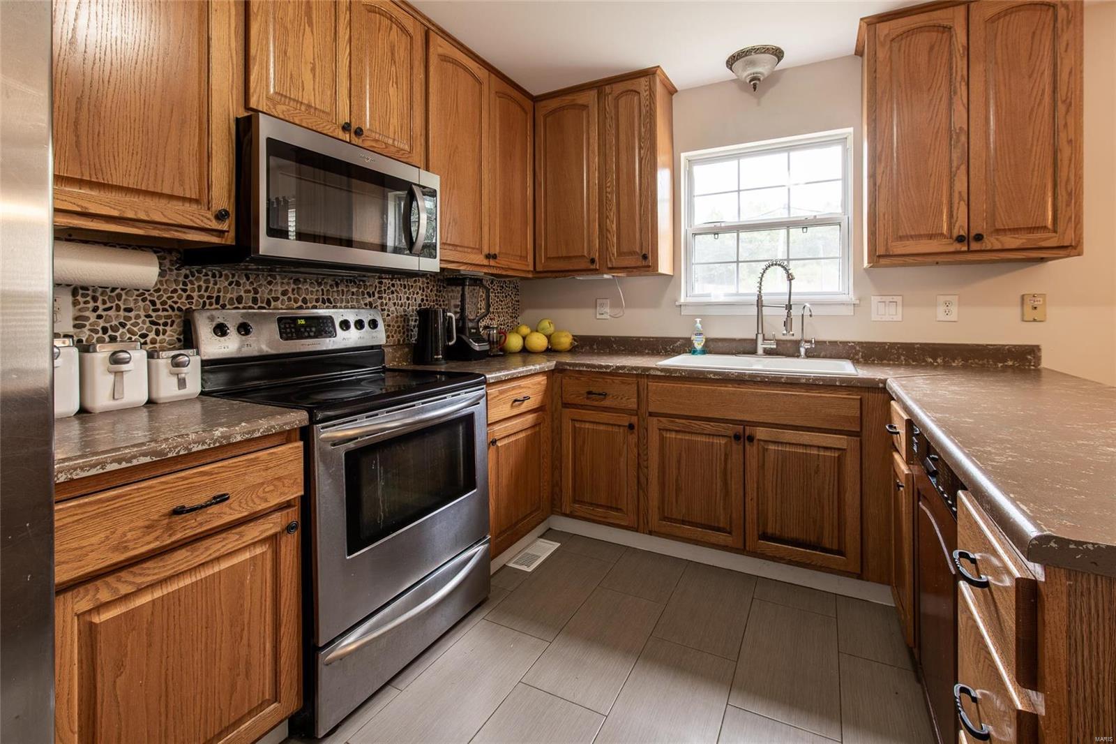 GREEN FIELD ESTATES - Residential