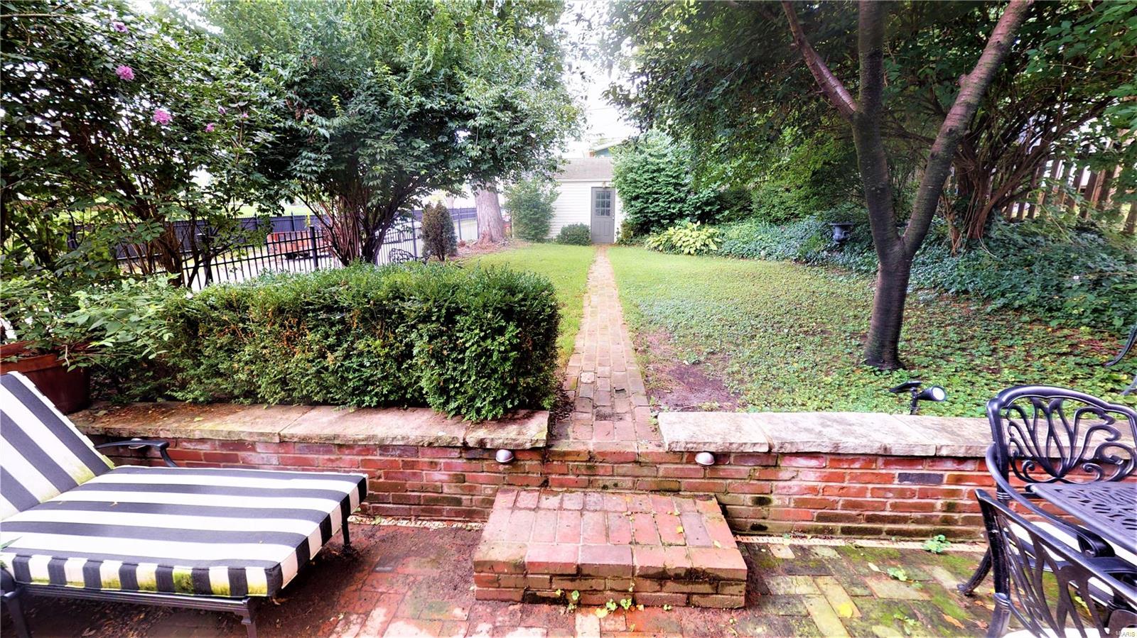 FRENCHTOWN - Residential