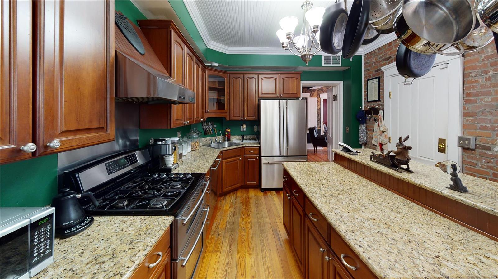 FRENCHTOWN - Residential