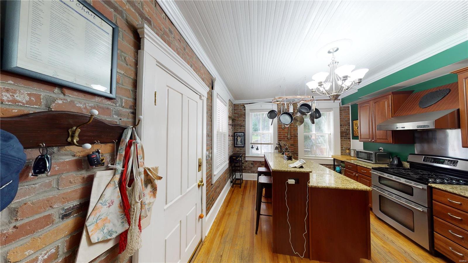 FRENCHTOWN - Residential