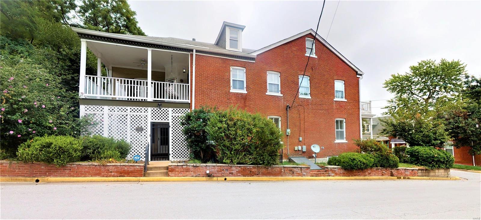 FRENCHTOWN - Residential